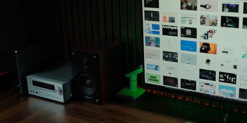 Barra de sonido 5.1: sonido envolvente real con altavoces traseros